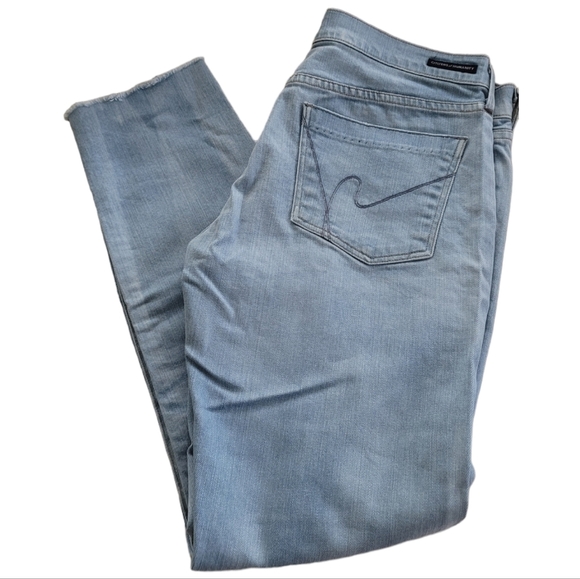 Citizens of Humanity Light Wash Raw Hem Jeans - Picture 1 of 9